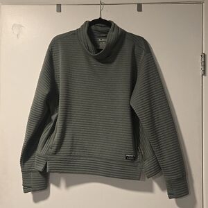 L.L. Bean green sweater